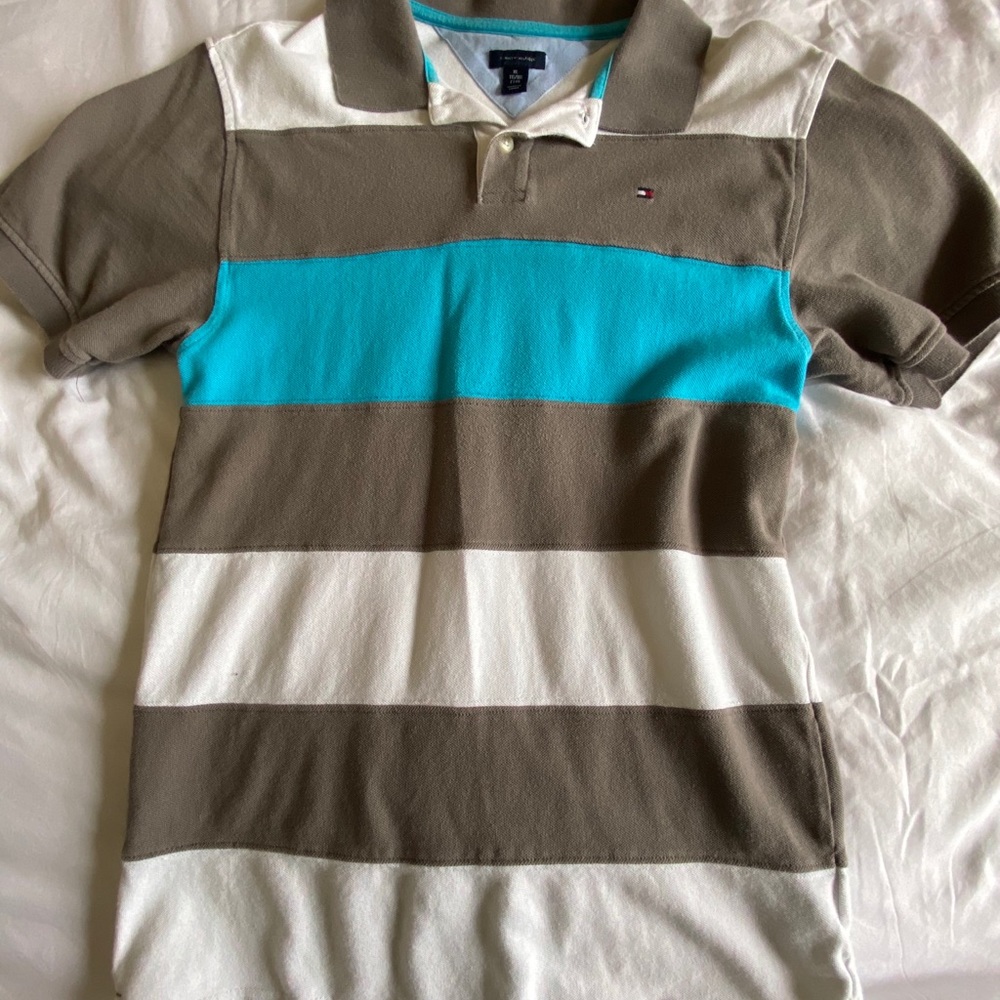 Timmy Hilfiger collar